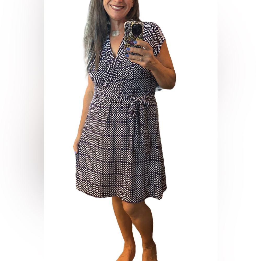 Liz Claiborne purple and White Geometric Mini‎ Dress